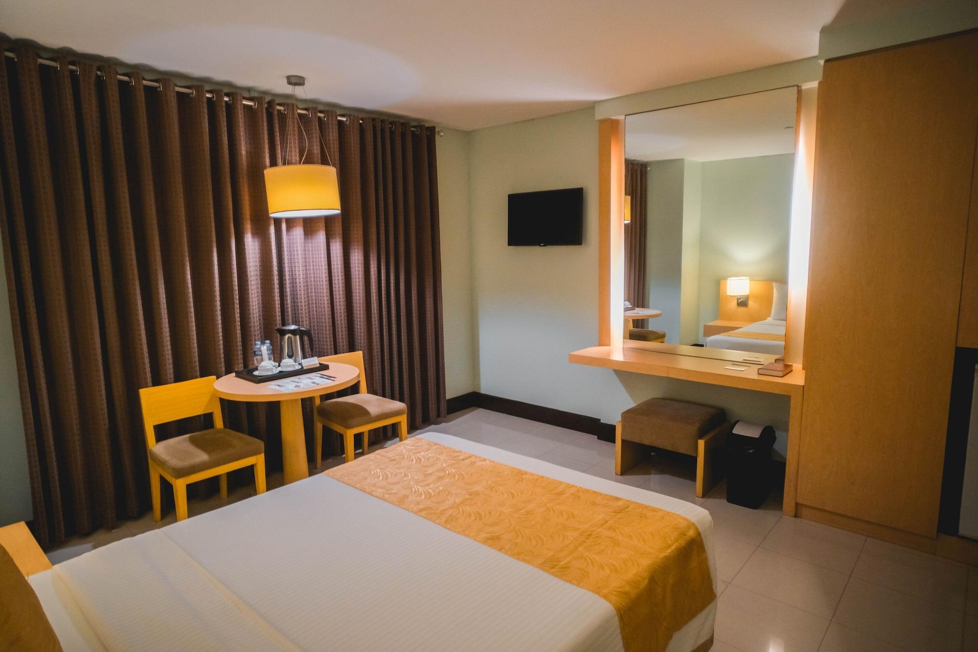 Manila Grand Opera Hotel Exterior photo
